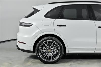 2019 Porsche Cayenne Turbo   - Photo 13 - Joliet, IL 60435