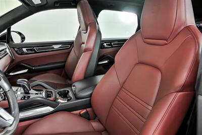 2019 Porsche Cayenne Turbo   - Photo 23 - Joliet, IL 60435
