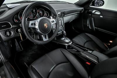 2012 Porsche 911 Black Edition - Photo 19 - Joliet, IL 60435