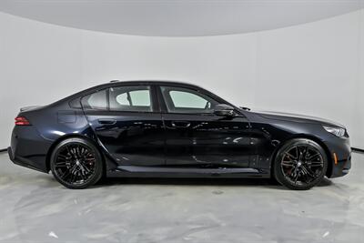 2025 BMW M5   - Photo 14 - Joliet, IL 60435