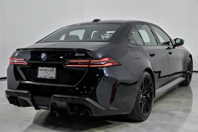 2025 BMW M5   - Photo 12 - Joliet, IL 60435