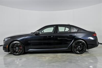 2025 BMW M5   - Photo 8 - Joliet, IL 60435