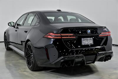 2025 BMW M5   - Photo 10 - Joliet, IL 60435