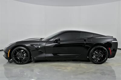 2019 Chevrolet Corvette Stingray - Photo 8 - Joliet, IL 60435