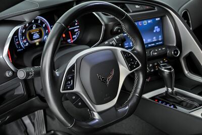 2019 Chevrolet Corvette Stingray - Photo 23 - Joliet, IL 60435