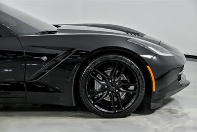 2019 Chevrolet Corvette Stingray - Photo 15 - Joliet, IL 60435