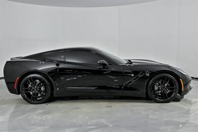 2019 Chevrolet Corvette Stingray - Photo 14 - Joliet, IL 60435