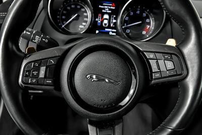 2015 Jaguar F-TYPE R   - Photo 30 - Joliet, IL 60435