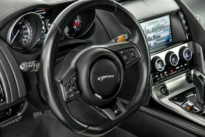 2015 Jaguar F-TYPE R   - Photo 28 - Joliet, IL 60435