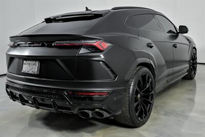 2021 Lamborghini Urus   - Photo 12 - Joliet, IL 60435