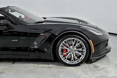 2016 Chevrolet Corvette Z06 2LZ   - Photo 15 - Joliet, IL 60435