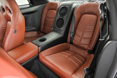 2023 Nissan GT-R Premium   - Photo 24 - Joliet, IL 60435
