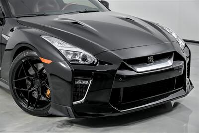 2023 Nissan GT-R Premium   - Photo 3 - Joliet, IL 60435