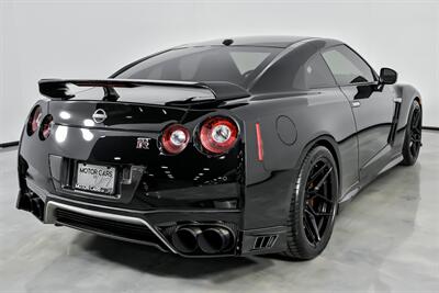 2023 Nissan GT-R Premium   - Photo 12 - Joliet, IL 60435