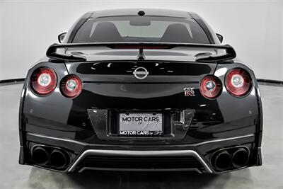 2023 Nissan GT-R Premium   - Photo 11 - Joliet, IL 60435