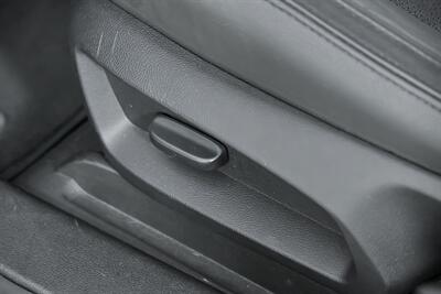 2009 Pontiac G8 GXP   - Photo 25 - Joliet, IL 60435
