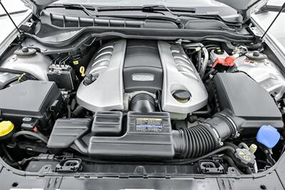 2009 Pontiac G8 GXP   - Photo 17 - Joliet, IL 60435
