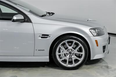 2009 Pontiac G8 GXP   - Photo 15 - Joliet, IL 60435