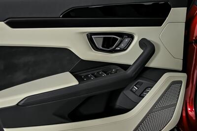 2022 Lamborghini Urus - Photo 18 - Joliet, IL 60435