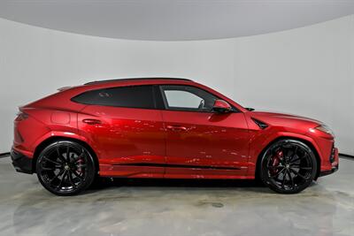 2022 Lamborghini Urus - Photo 14 - Joliet, IL 60435