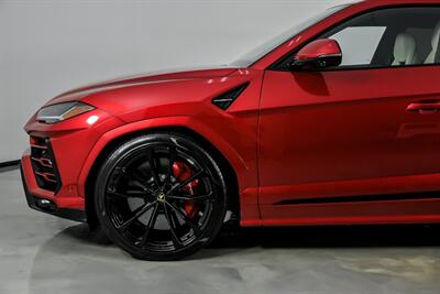 2022 Lamborghini Urus - Photo 7 - Joliet, IL 60435
