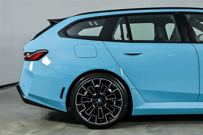 2026 BMW M5 Touring   - Photo 13 - Joliet, IL 60435