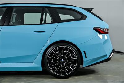 2026 BMW M5 Touring   - Photo 9 - Joliet, IL 60435