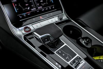 2022 Audi RS 6 Avant 4.0T quattro Avant   - Photo 38 - Joliet, IL 60435