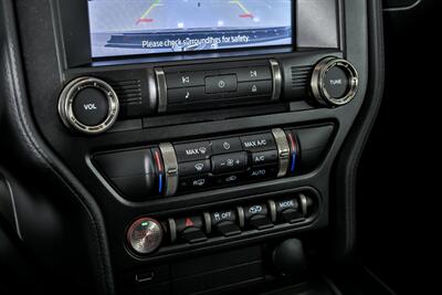 2021 Ford Mustang Shelby GT500-CARBON FIBER TRACK PACK   - Photo 31 - Joliet, IL 60435