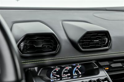 2019 Lamborghini Huracan LP 580-2   - Photo 34 - Joliet, IL 60435