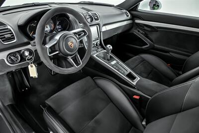 2016 Porsche Cayman GT4   - Photo 19 - Joliet, IL 60435