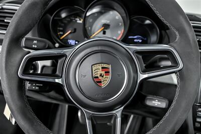 2016 Porsche Cayman GT4   - Photo 25 - Joliet, IL 60435