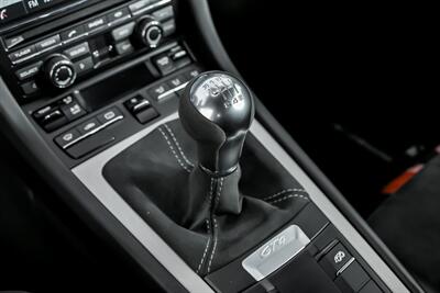 2016 Porsche Cayman GT4   - Photo 34 - Joliet, IL 60435