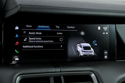 2025 Porsche Taycan   - Photo 37 - Joliet, IL 60435