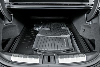 2025 Porsche Taycan   - Photo 16 - Joliet, IL 60435