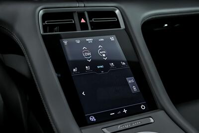 2025 Porsche Taycan   - Photo 39 - Joliet, IL 60435