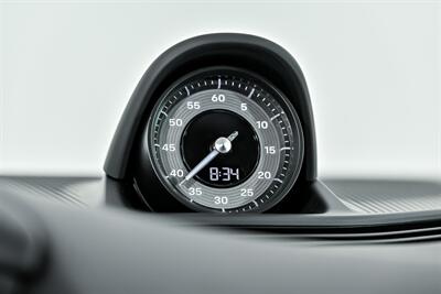 2025 Porsche Taycan   - Photo 32 - Joliet, IL 60435