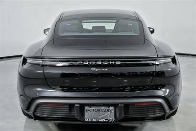 2025 Porsche Taycan   - Photo 11 - Joliet, IL 60435