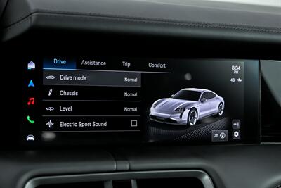 2025 Porsche Taycan   - Photo 36 - Joliet, IL 60435