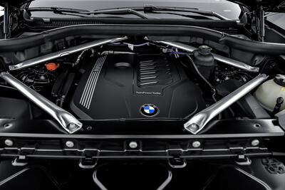 2022 BMW X6 xDrive40i   - Photo 17 - Joliet, IL 60435