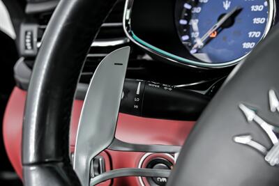 2015 Maserati Quattroporte S Q4   - Photo 30 - Joliet, IL 60435