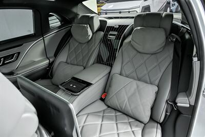 2024 Mercedes-Benz Mercedes-Maybach S 680 4MATIC   - Photo 26 - Joliet, IL 60435