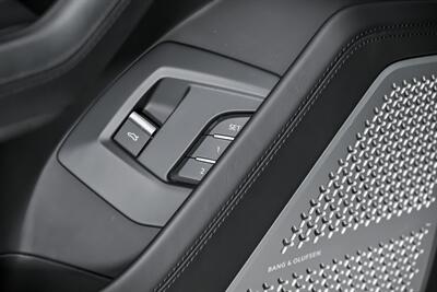 2019 Lamborghini Urus -FRESH VERDE WRAP!   - Photo 18 - Joliet, IL 60435