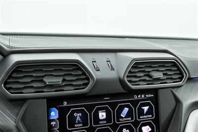 2019 Lamborghini Urus -FRESH VERDE WRAP!   - Photo 33 - Joliet, IL 60435