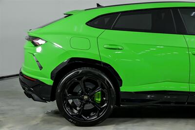 2019 Lamborghini Urus -FRESH VERDE WRAP!   - Photo 13 - Joliet, IL 60435