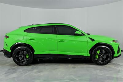 2019 Lamborghini Urus -FRESH VERDE WRAP!   - Photo 14 - Joliet, IL 60435