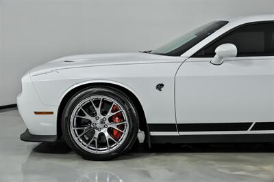 2017 Dodge Challenger SRT Hellcat   - Photo 7 - Joliet, IL 60435