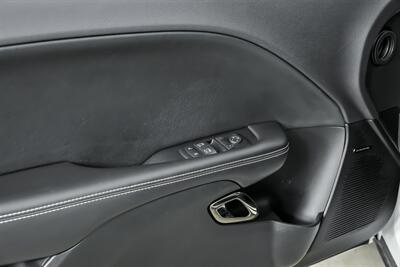 2017 Dodge Challenger SRT Hellcat   - Photo 18 - Joliet, IL 60435