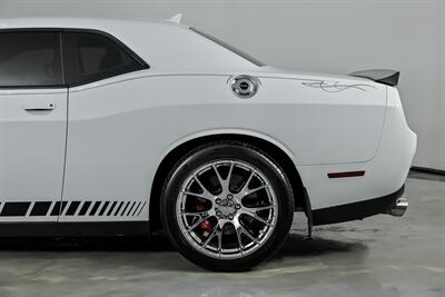 2017 Dodge Challenger SRT Hellcat   - Photo 9 - Joliet, IL 60435