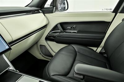 2024 Land Rover Range Rover P530 Autobiography LWB - Photo 37 - Joliet, IL 60435
